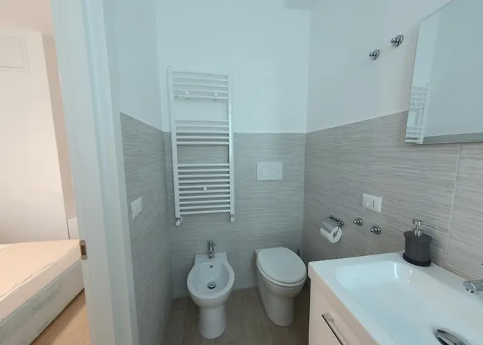 Al Settimo Piano 4* בארי