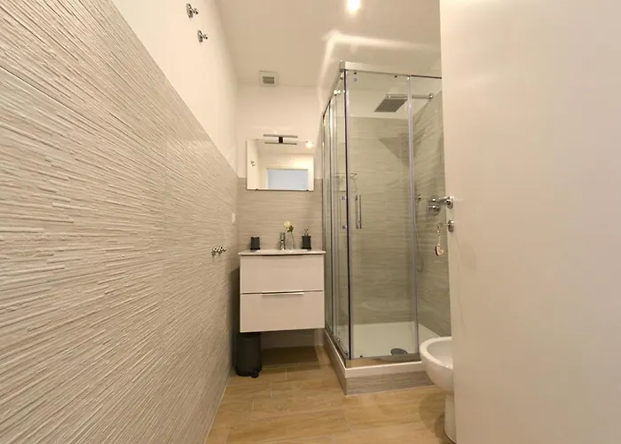 לינה וארוחת בוקר Al Settimo Piano